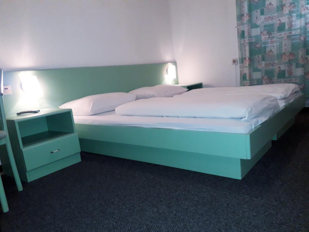 Apartments And Rooms Haludovo - Ribarsko Selo Malinska Eksteriør bilde